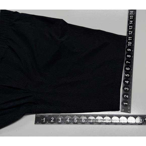 Under Armour Shorts Mens 38 Gray Heat Gear Shirt Gripper Golf Measures 38X11 - Picture 4 of 8